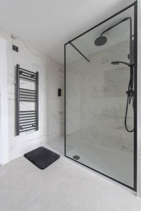 Parade Gardens Boutique Apartments- Central, Grade I Listed, 4K Tvs, Hidden Views Bath Kültér fotó