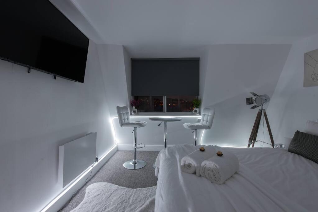Parade Gardens Boutique Apartments- Central, Grade I Listed, 4K Tvs, Hidden Views Bath Kültér fotó